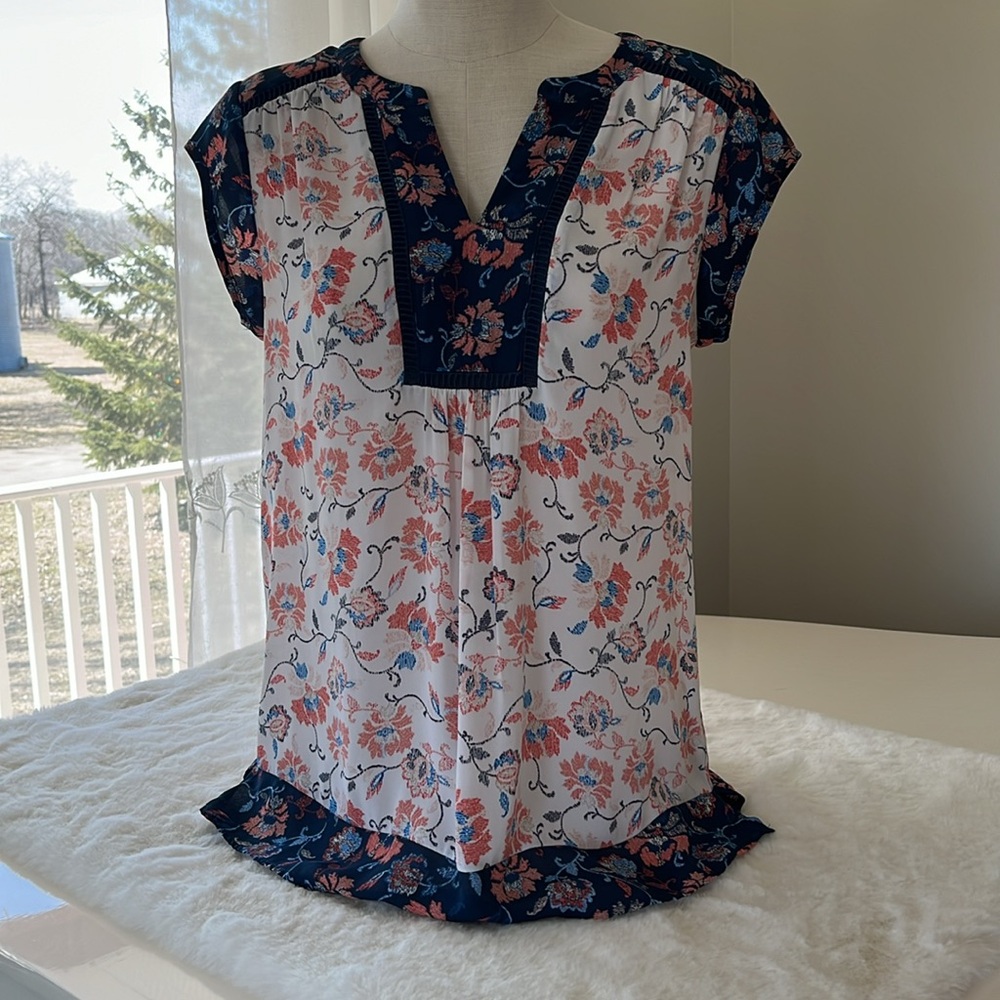 DR2 sheer floral blouse size small